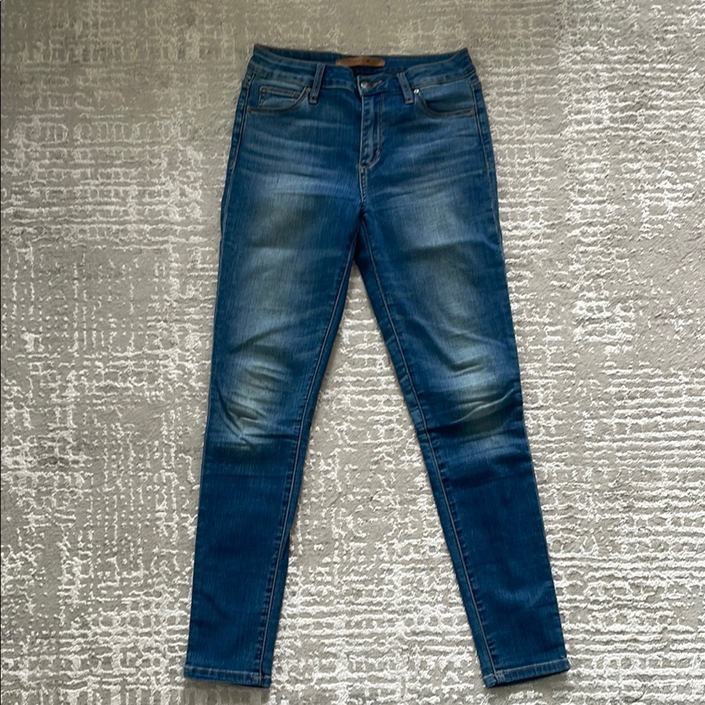 Joe's Jeans Medium Blue Skinny Jeans